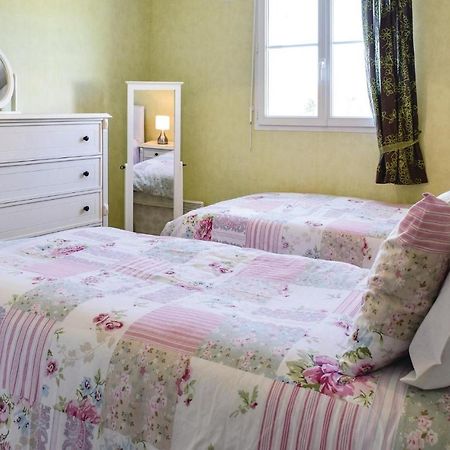 4 Bedroom Cozy Home In Port-En-Bessin-Huppain Esterno foto