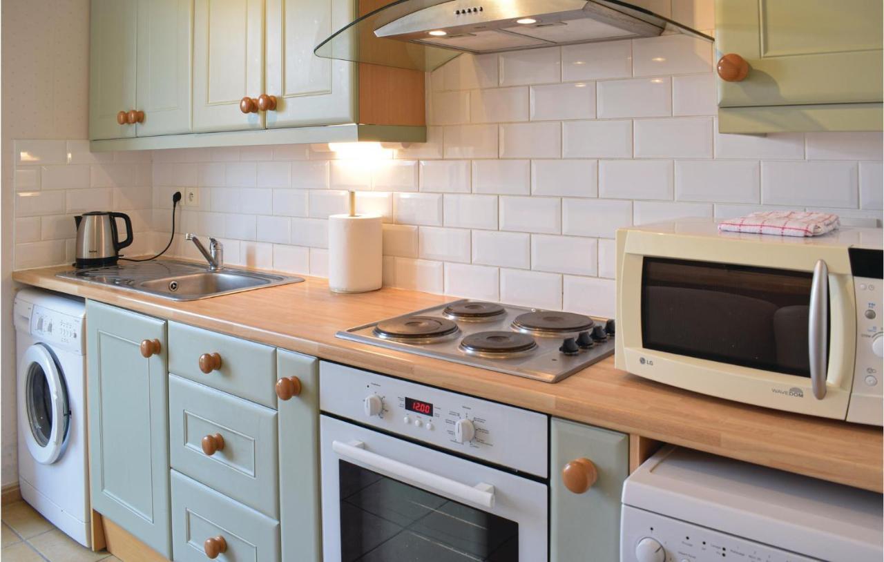 4 Bedroom Cozy Home In Port-En-Bessin-Huppain Esterno foto